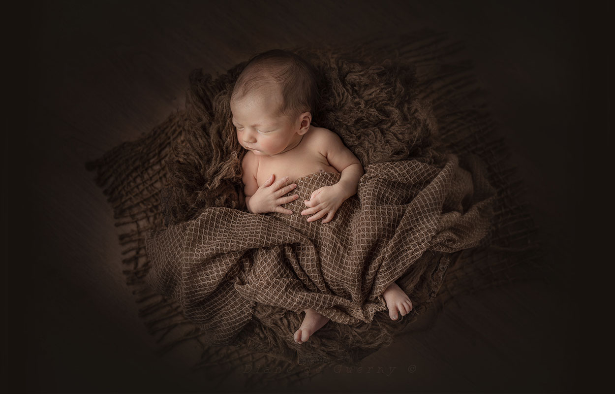 Séance naissance, newborn dans le Loir-et-Cher (41)